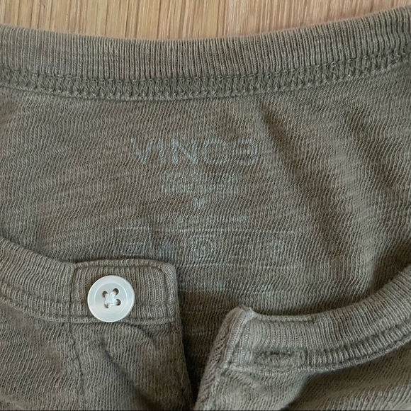 VINCE (M) short sleeve henley - Picture 2 of 6